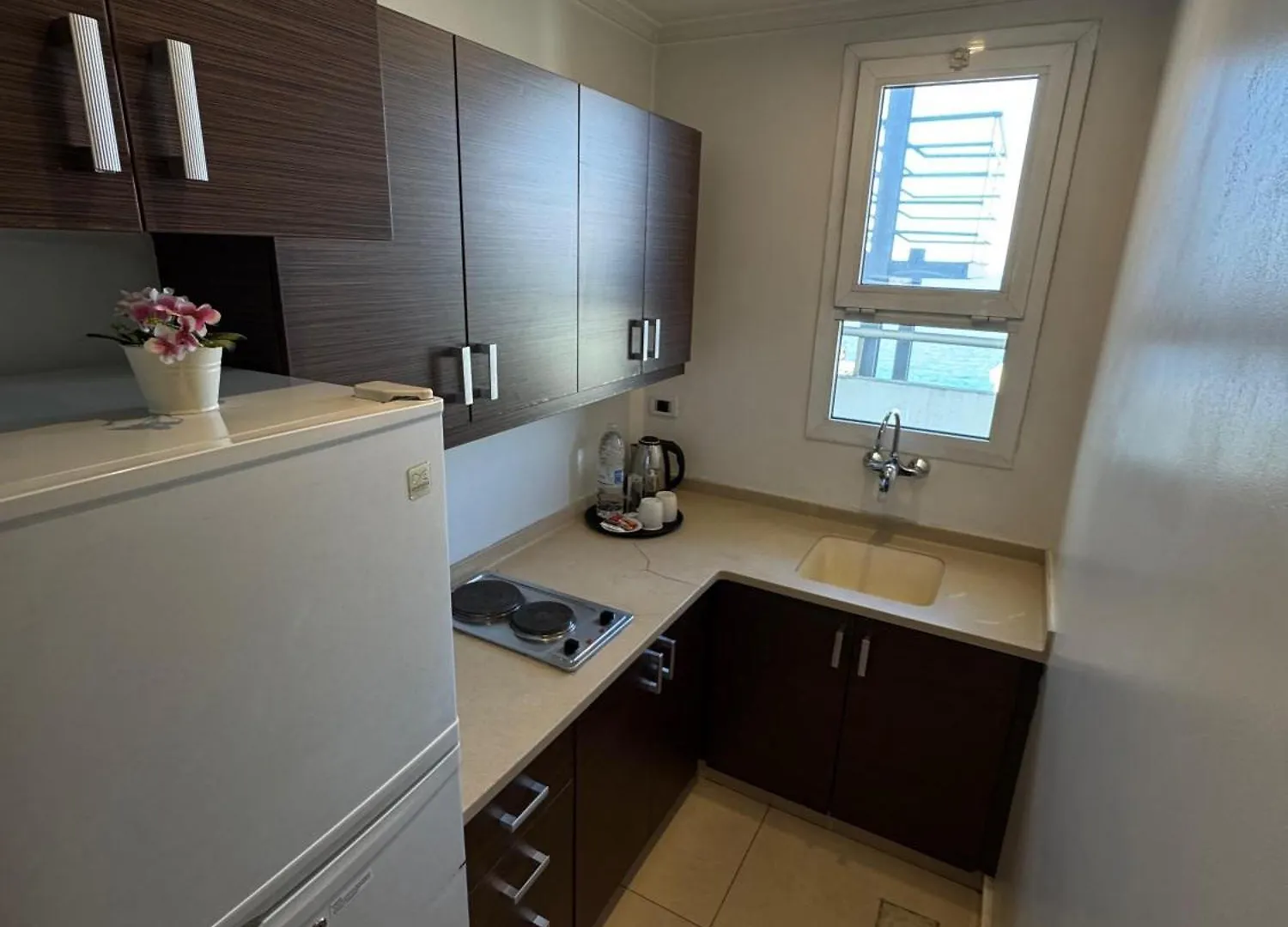 Ny Suites Beirut Hotell