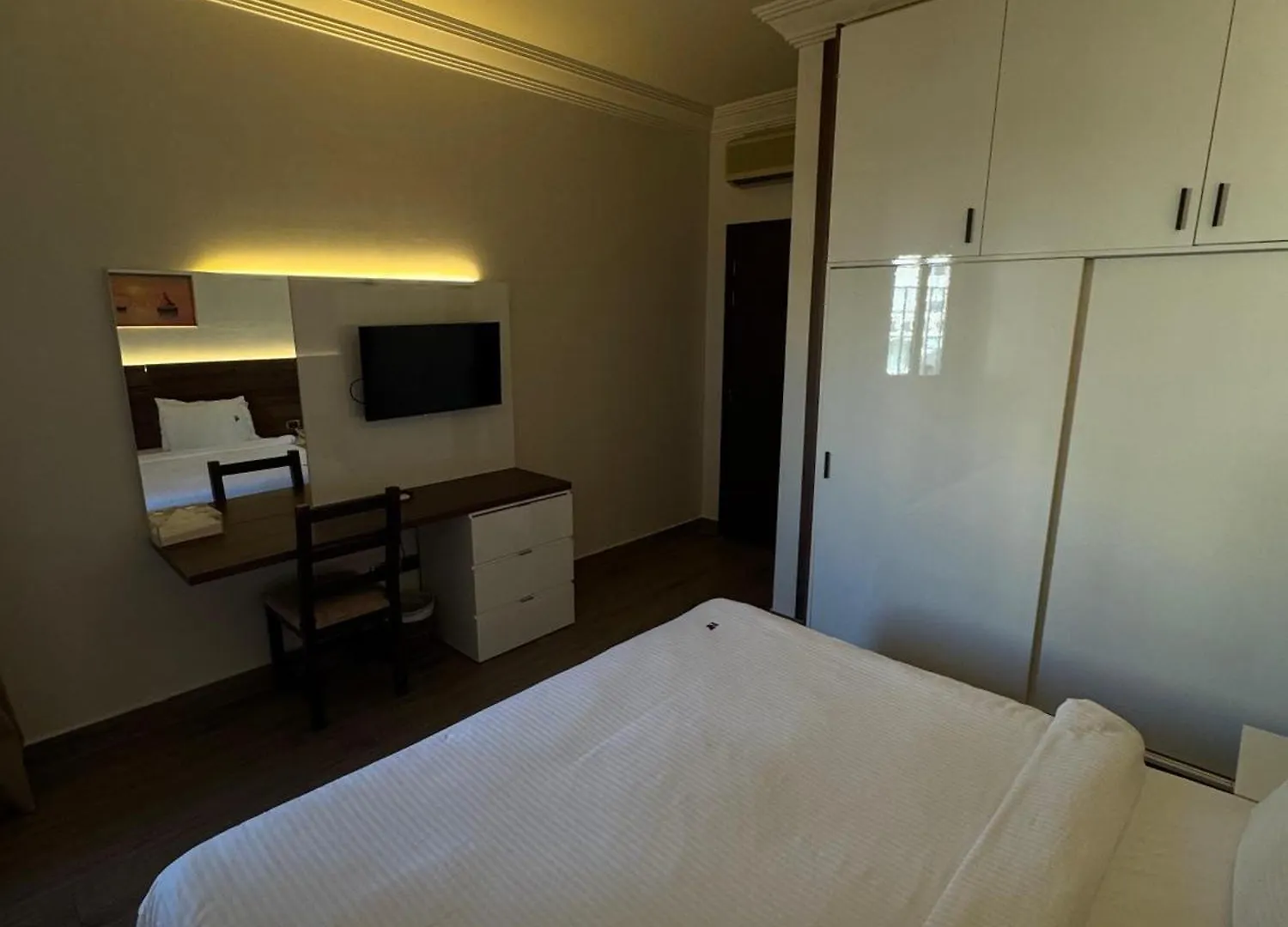 **** Hotell Ny Suites Beirut Libanon