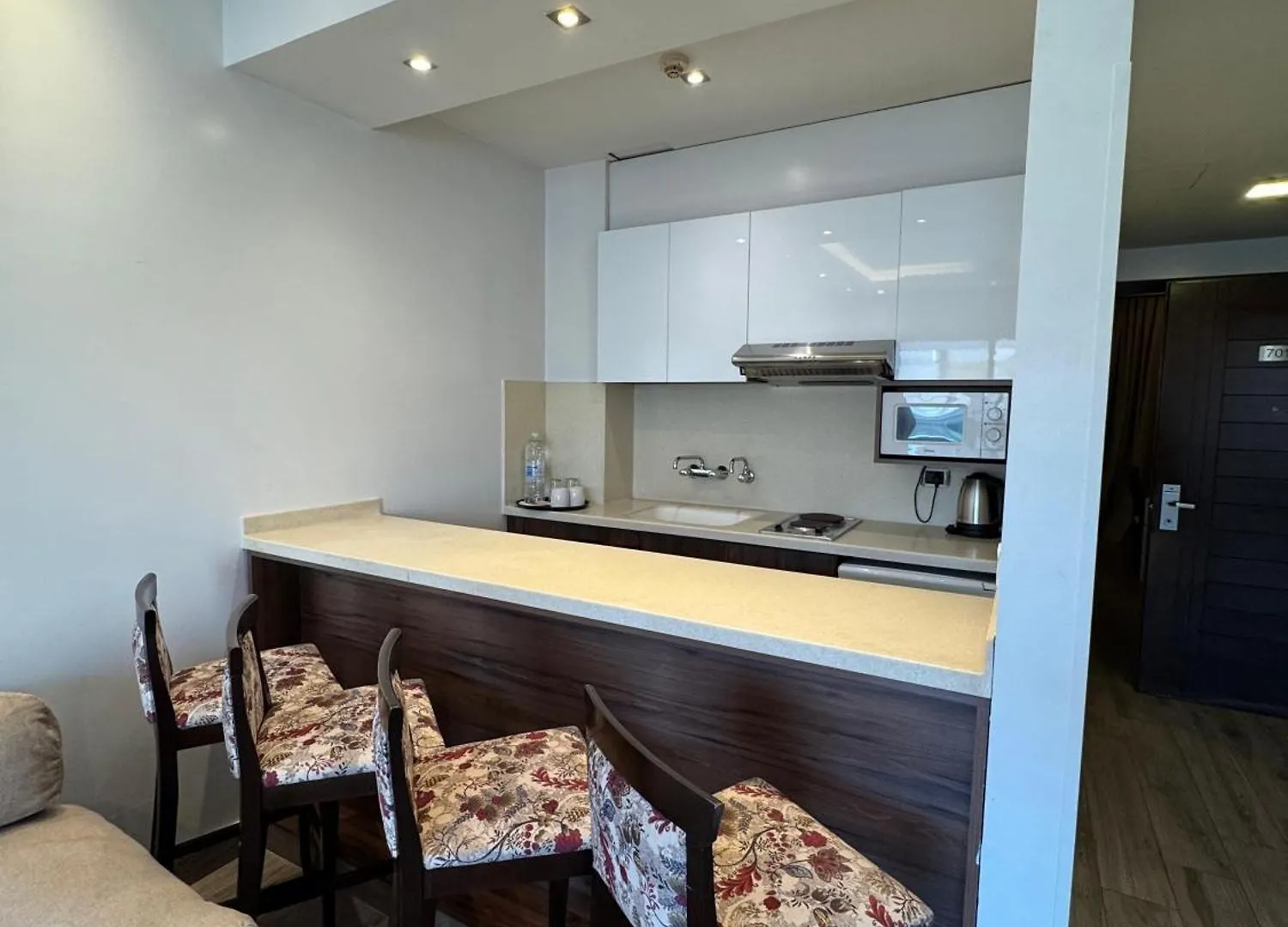 Ny Suites Beirut 4*,