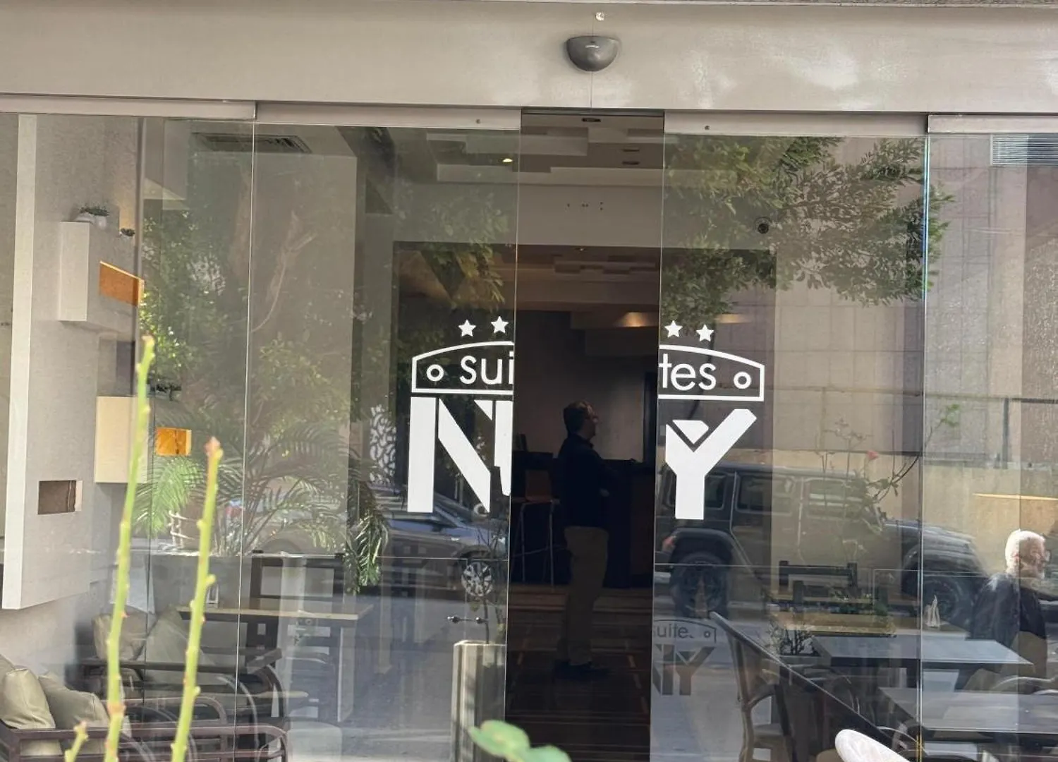Ny Suites Beirut Hotell